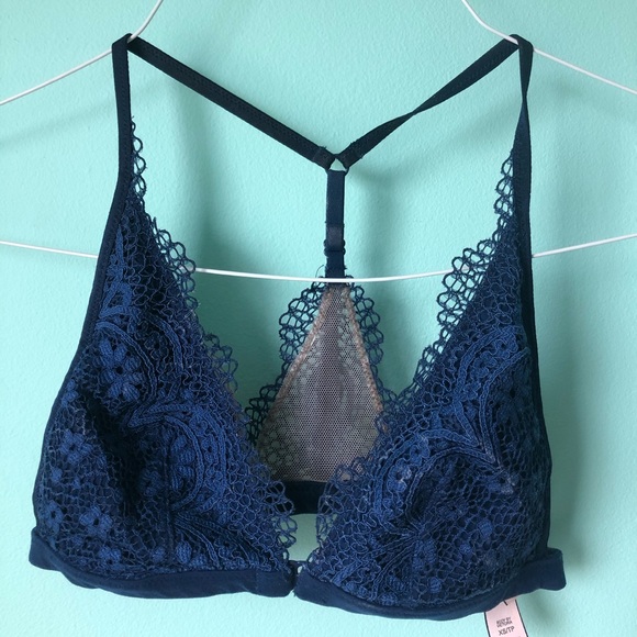 Victoria’s Secret Bralette - Picture 1 of 3